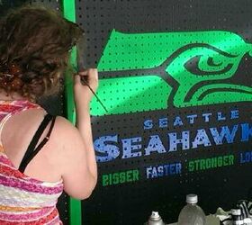 seahawks work bench, painted furniture, Painting the screwheads to match the trim