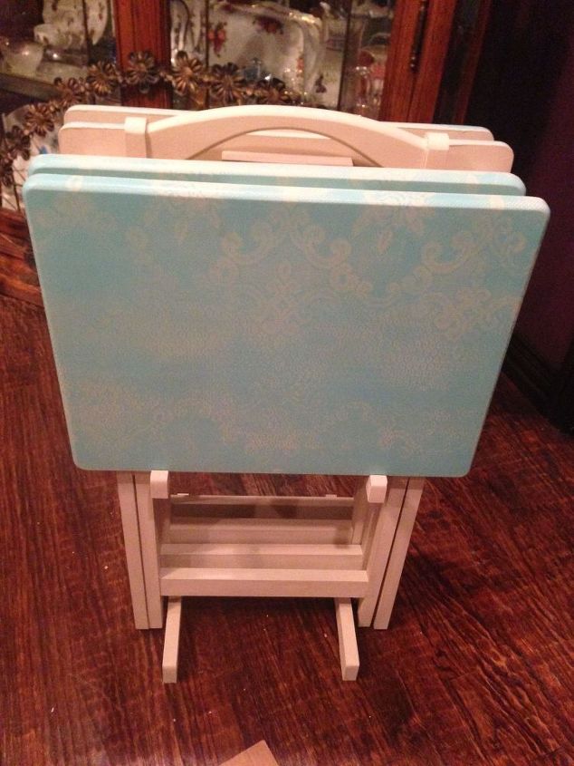 bring those ugly tv trays back to life diy, painted furniture, repurposing upcycling