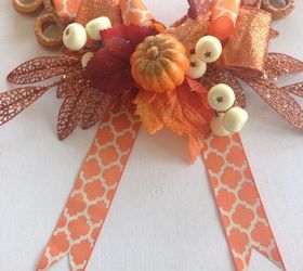 bows on a pretzel wreath, crafts, repurposing upcycling, seasonal holiday decor