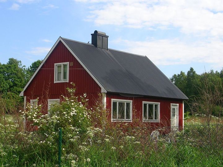let s paint the barn red, Inspiration Red and white house in Kristians