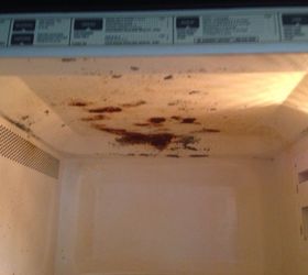 ideas para rehabilitar el interior oxidado del microondas, El xido marr n y la pintura descascarada en el techo interior del horno microondas GE