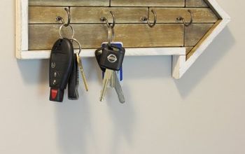 DIY Barn Wood Key Rack