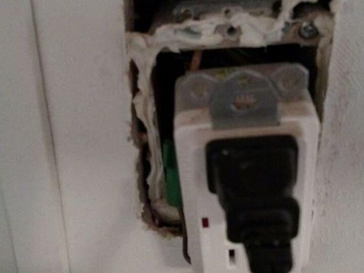 q replace wall socket, diy, electrical, home maintenance repairs, how to