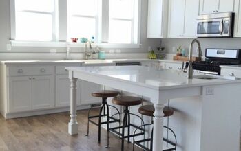  Backsplash de mármore DIY na cozinha