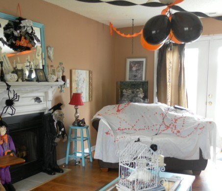 spooky diy halloween party decor using old bed sheets, halloween decorations, outdoor living, seasonal holiday decor