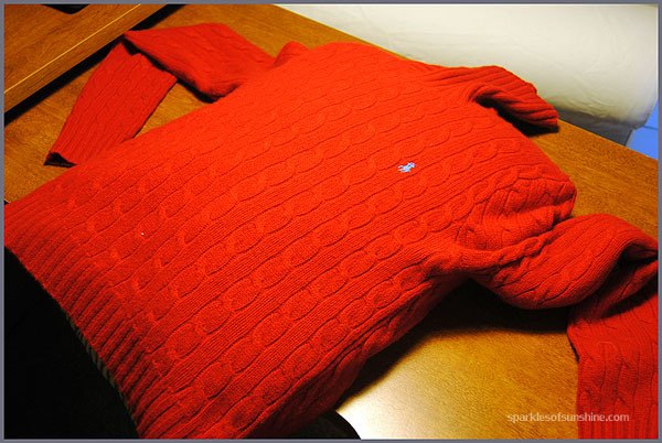an upcycled sweater pillow, crafts, repurposing upcycling
