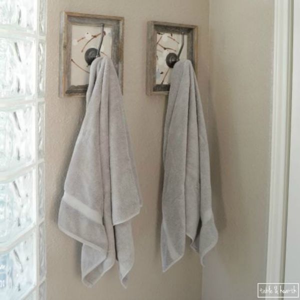 9 maneras de hacer que tu casa luzca increble usando tela, Actualizaci n del toallero de tela enmarcado