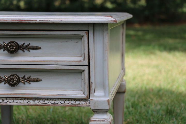 tag sale end tables refinished in gray milk paint 30dayflip