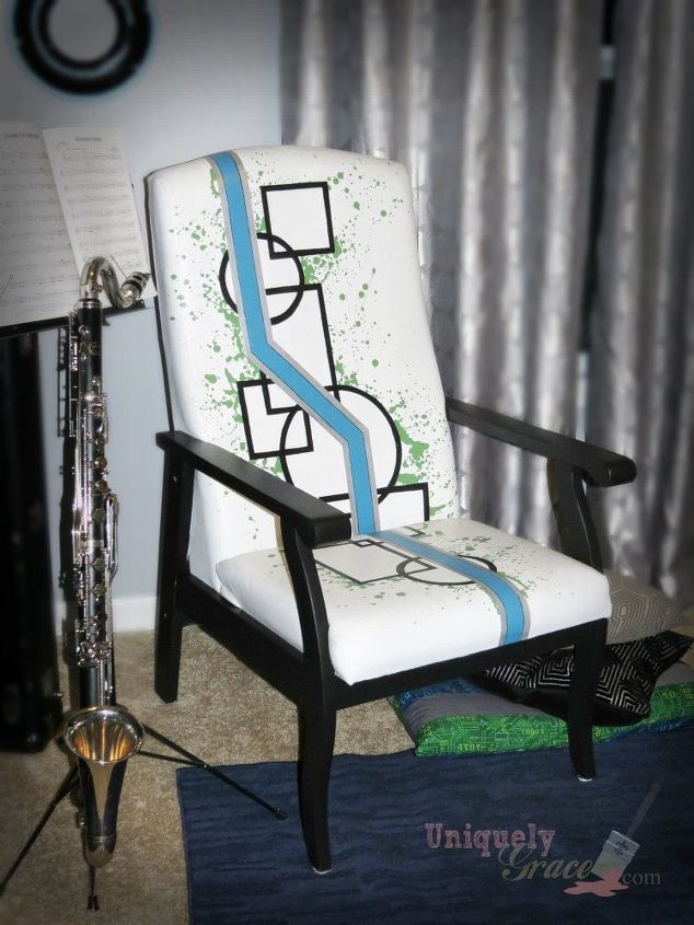 la vieja silla de hotel se convierte en una silla geomtrica
