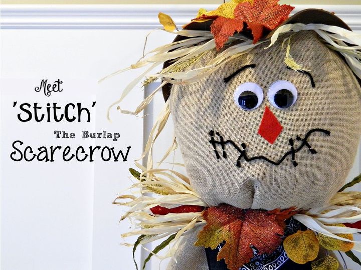burlap scarecrow, crafts, seasonal holiday decor, wreaths