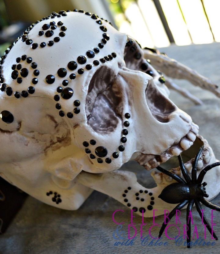 how to bejewel a halloween skull, crafts, halloween decorations, how to, seasonal holiday decor