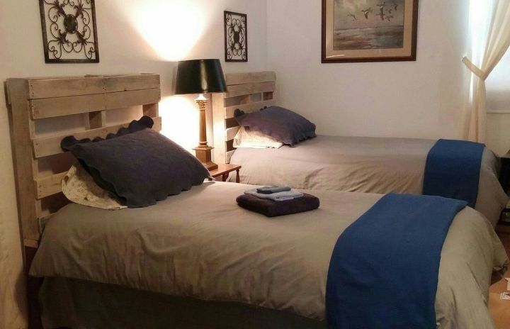 Free Large Pallet Made Into Rustic Twin Bed Headboards Hometalk
