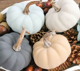 vintage inspired chalky paint pumpkins, chalk paint, crafts, seasonal holiday decor