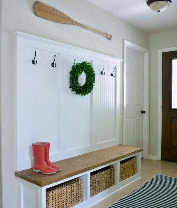 The Lowly Pencil DIY Entryway Mudroom | Hometalk