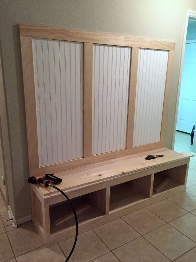 Woodworking Addicts Need Craftsman Work Bench - Bench Holic DIY Entryway Mudroom | Hometalk