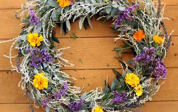 Dollar Store Hack: Laundry Basket Into Wreath Makers