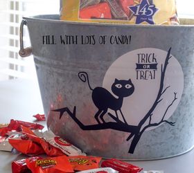 easy to make halloween candy bucket free svg halloween, crafts, halloween decorations, seasonal holiday decor