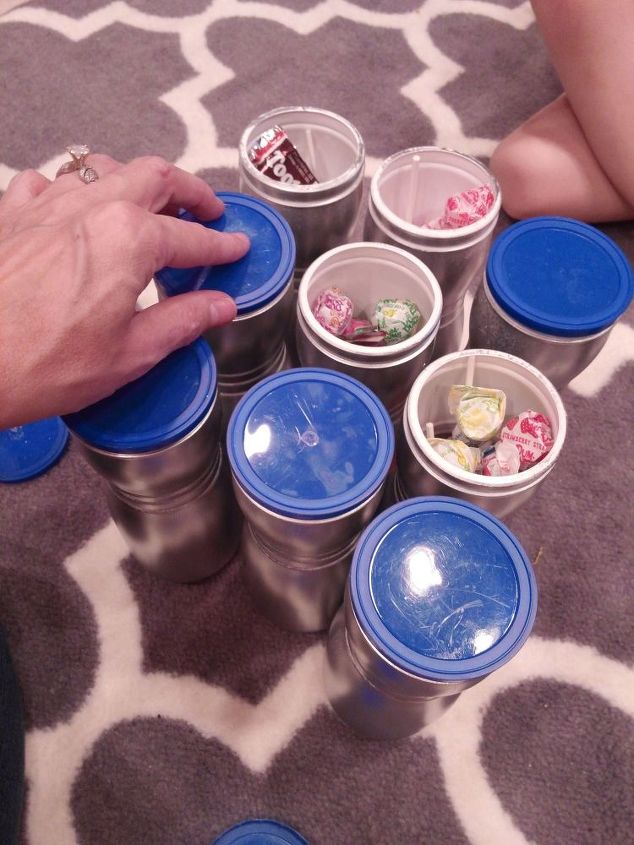 manatee kids craft, crafts, Fill containers w candy pop on the lids