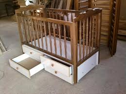 q to change a crib of babys into smth else, painted furniture, repurposing upcycling