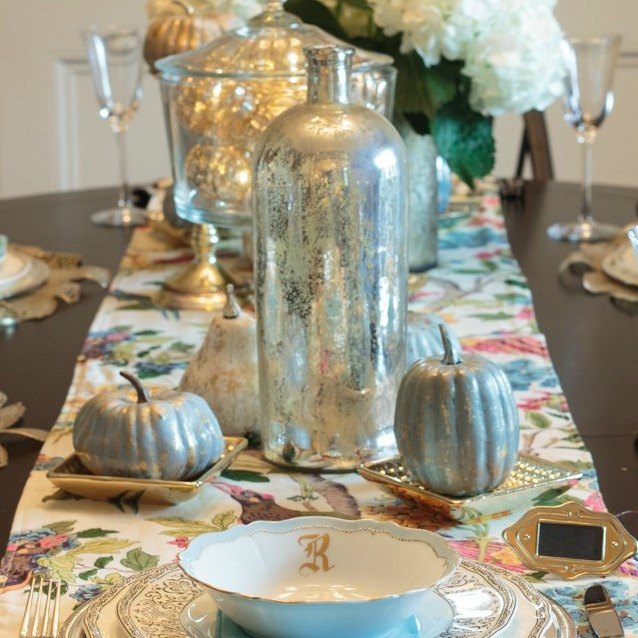 s 19 fast and fresh ways to spruce up your fall home, home decor, seasonal holiday decor, Use All of Your Metallic Pieces