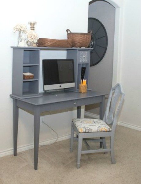 19 diseos de muebles geomtricos para redefinir tu espacio al instante, Escritorio con detalles suaves