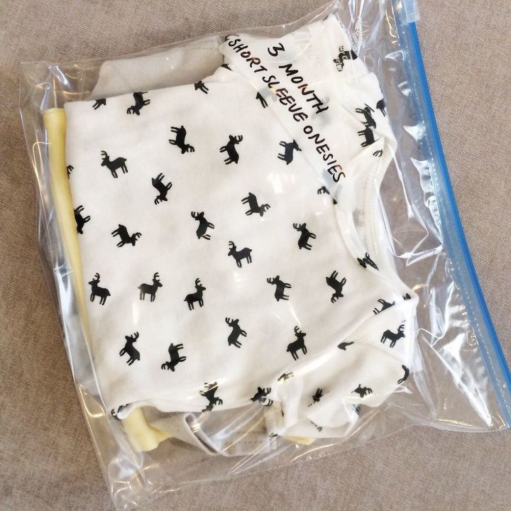 almacenamiento de ropa de bebe