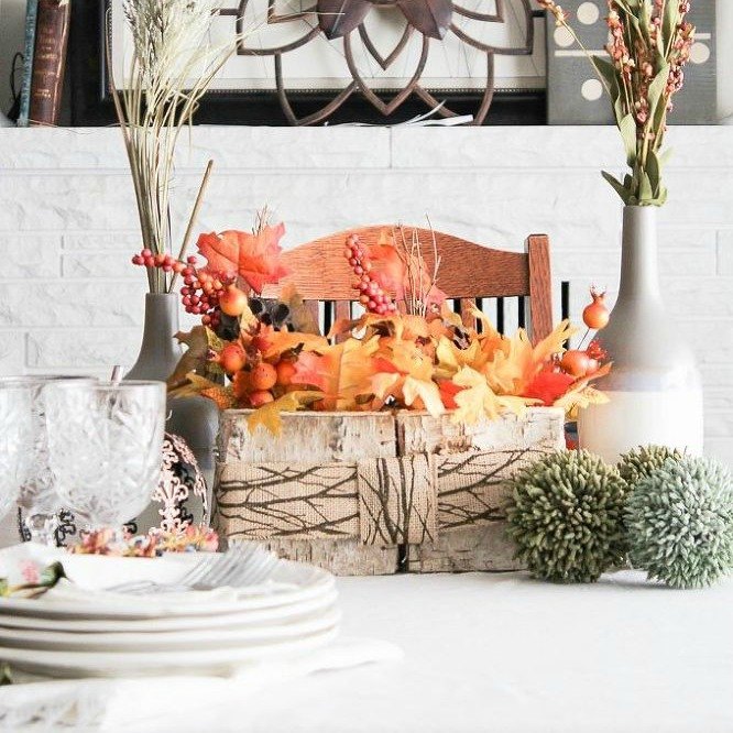 s these 18 insanely cute burlap ideas are guaranteed to make you smile, crafts, reupholster, Use Some to Dress Up a Woodsy Centerpiece