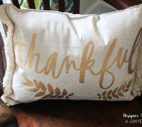 5 Minute DIY Pillow From a Placemat