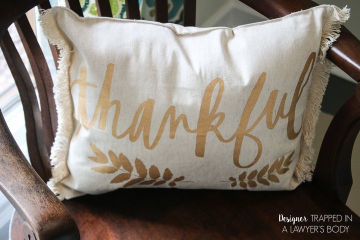 5 Minute Diy Pillow From A Placemat Hometalk