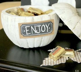s 10 tasty ways to add some pumpkin spice to your home, crafts, halloween decorations, seasonal holiday decor, Surprise Candy Bowl