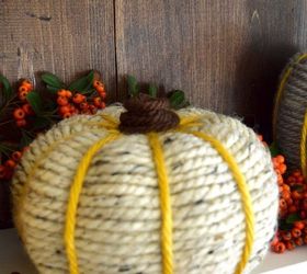 yarn wrapped pumpkins, crafts, seasonal holiday decor