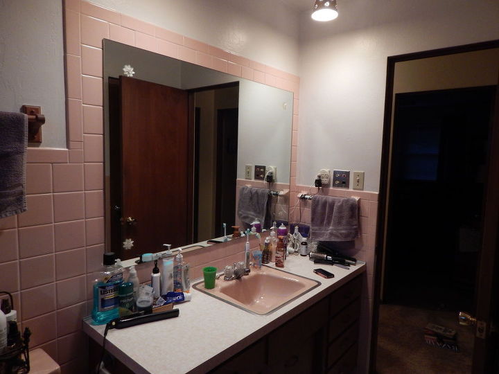 refazer o banheiro com azulejos rosa
