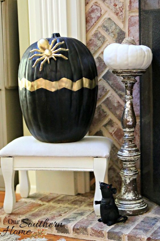 halloween mantel, crafts, fireplaces mantels, halloween decorations, seasonal holiday decor