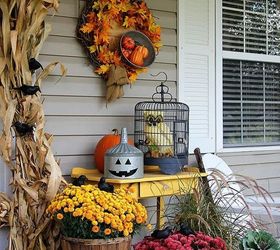 transitioning a porch from fall to halloween, halloween decorations, seasonal holiday decor