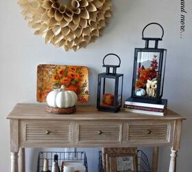 fall in the entry, chalkboard paint, crafts, seasonal holiday decor