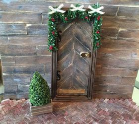 holiday elf door, christmas decorations, crafts, seasonal holiday decor, Accessorize the scene