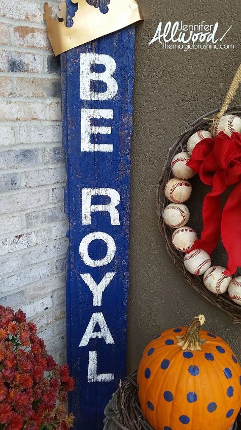 baseball themed front porch decor for fall, curb appeal, porches, seasonal holiday decor