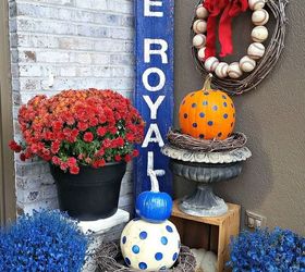 baseball themed front porch decor for fall, curb appeal, porches, seasonal holiday decor