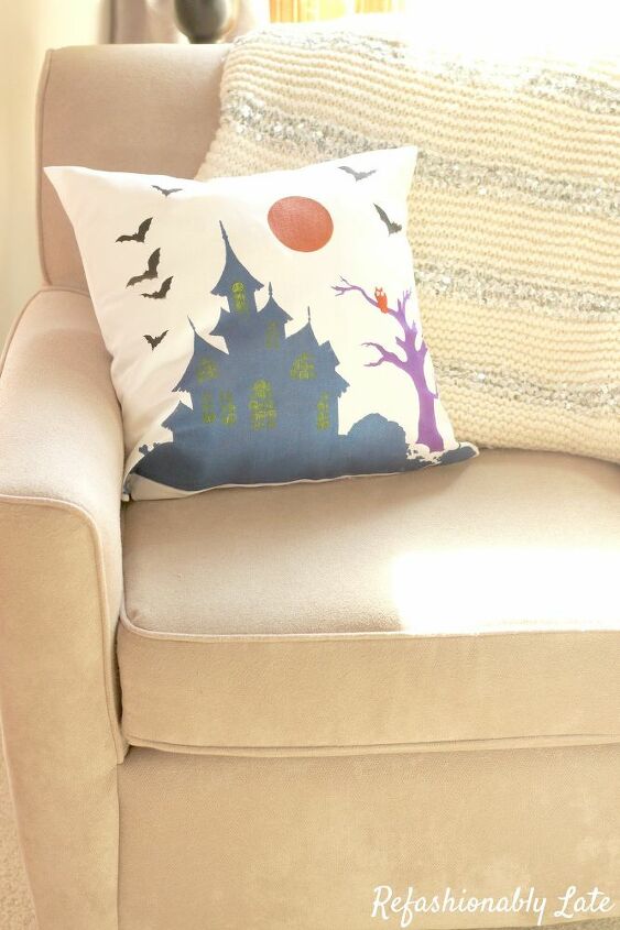 spooky painted pillow createandshare, crafts, halloween decorations, how to, seasonal holiday decor