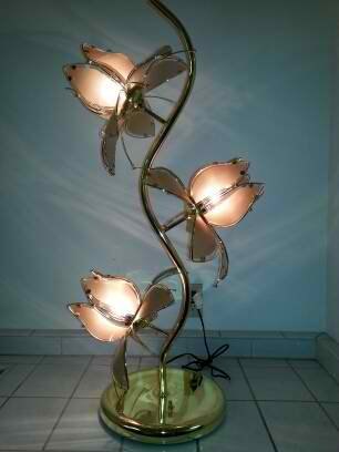 q 70s lamp makeover, crafts, lighting, repurposing upcycling, Not my actual lamp one I pulled from the interwebs on a search