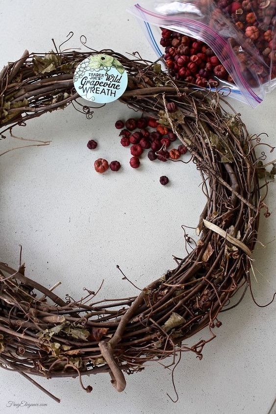 super easy grapevine fall wreath, crafts, seasonal holiday decor, wreaths