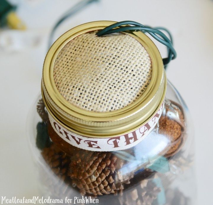 lighted potpourri jar, crafts, mason jars, seasonal holiday decor