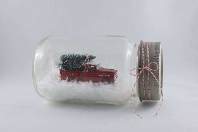 vintage jar snow globe, christmas decorations, crafts, repurposing upcycling, seasonal holiday decor, Tada Christmas in jar