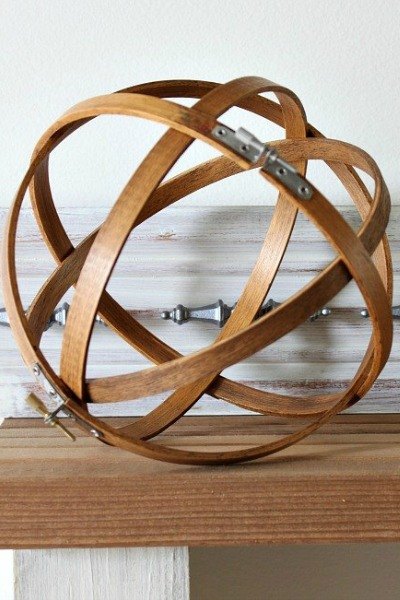 s 19 random thrift store finds become outrageously awesome decor, home decor, repurpose household items, repurposing upcycling, Embroidery Hoops Into Orb After