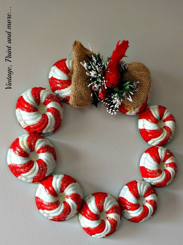 candy striped vintage jello mold wreath, christmas decorations, crafts, seasonal holiday decor, wreaths