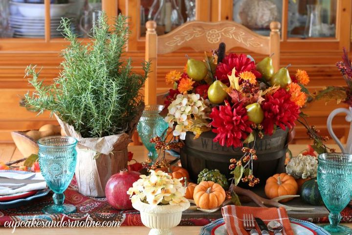 easy and beautiful thanksgiving tablescape and centerpiece, seasonal holiday decor, thanksgiving decorations