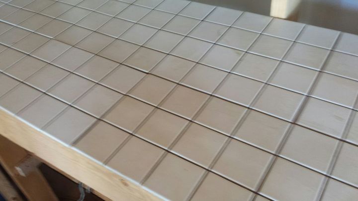 tile counter goes custom you can personalize a counter, countertops, tiling, A very ugly counter