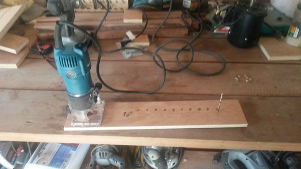 circle cutting jig, diy, tools, woodworking projects