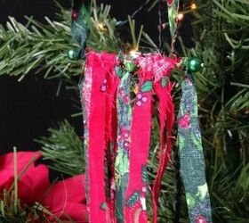 mini yarn wall hanging ornament, christmas decorations, seasonal holiday decor