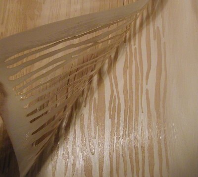 diy haga que su escalera pintada vuelva a parecer de madera real